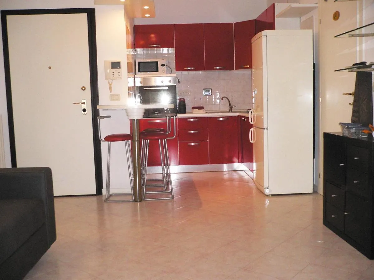 Apartament Stop&Go Station Bologna House Self Check-In 24-24 Central City-Fiera Włochy